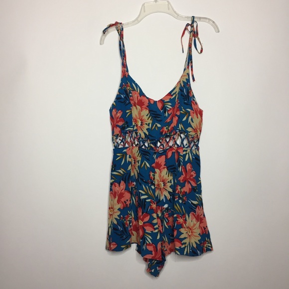 Topshop Crisscross Cutout Waist Floral Romper 8 - Picture 4 of 11